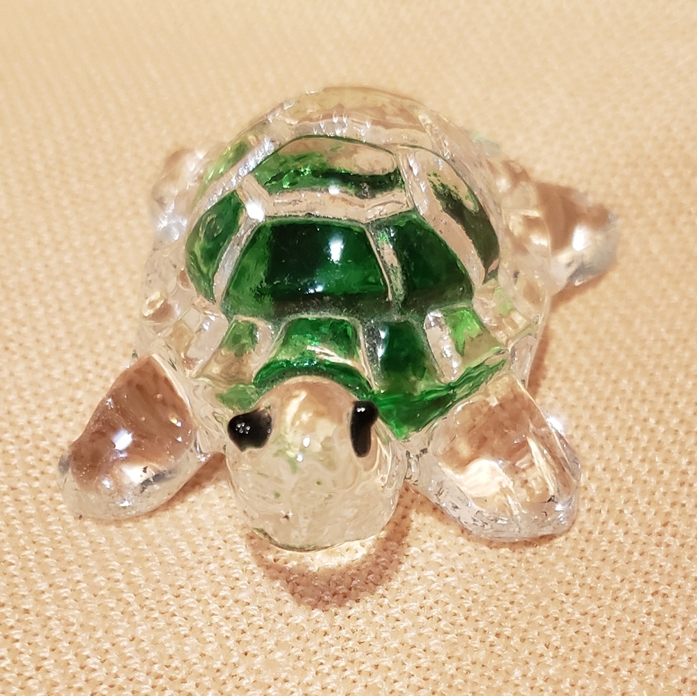 Tiny Clear Glass Crystal Turtle Figurine